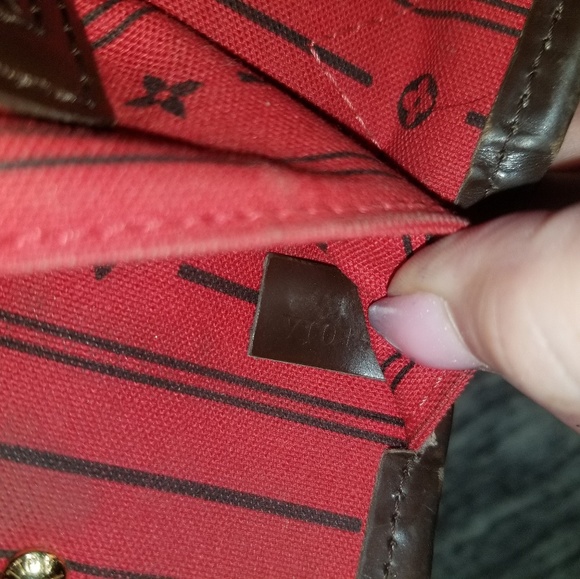 SOLD ON Ⓜ️ - Picture 7 of 8